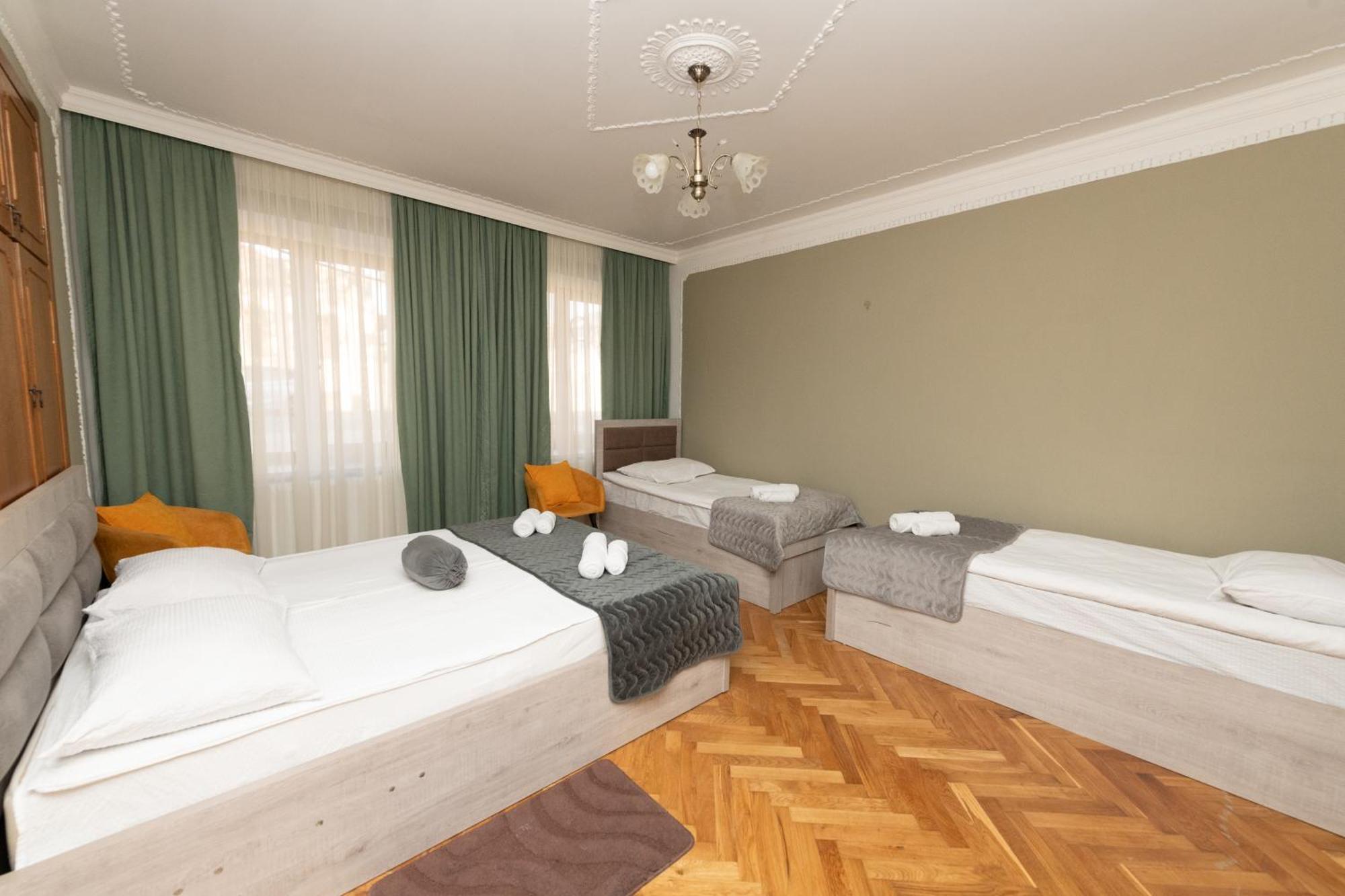 גורי Anna'S Guest House מראה חיצוני תמונה